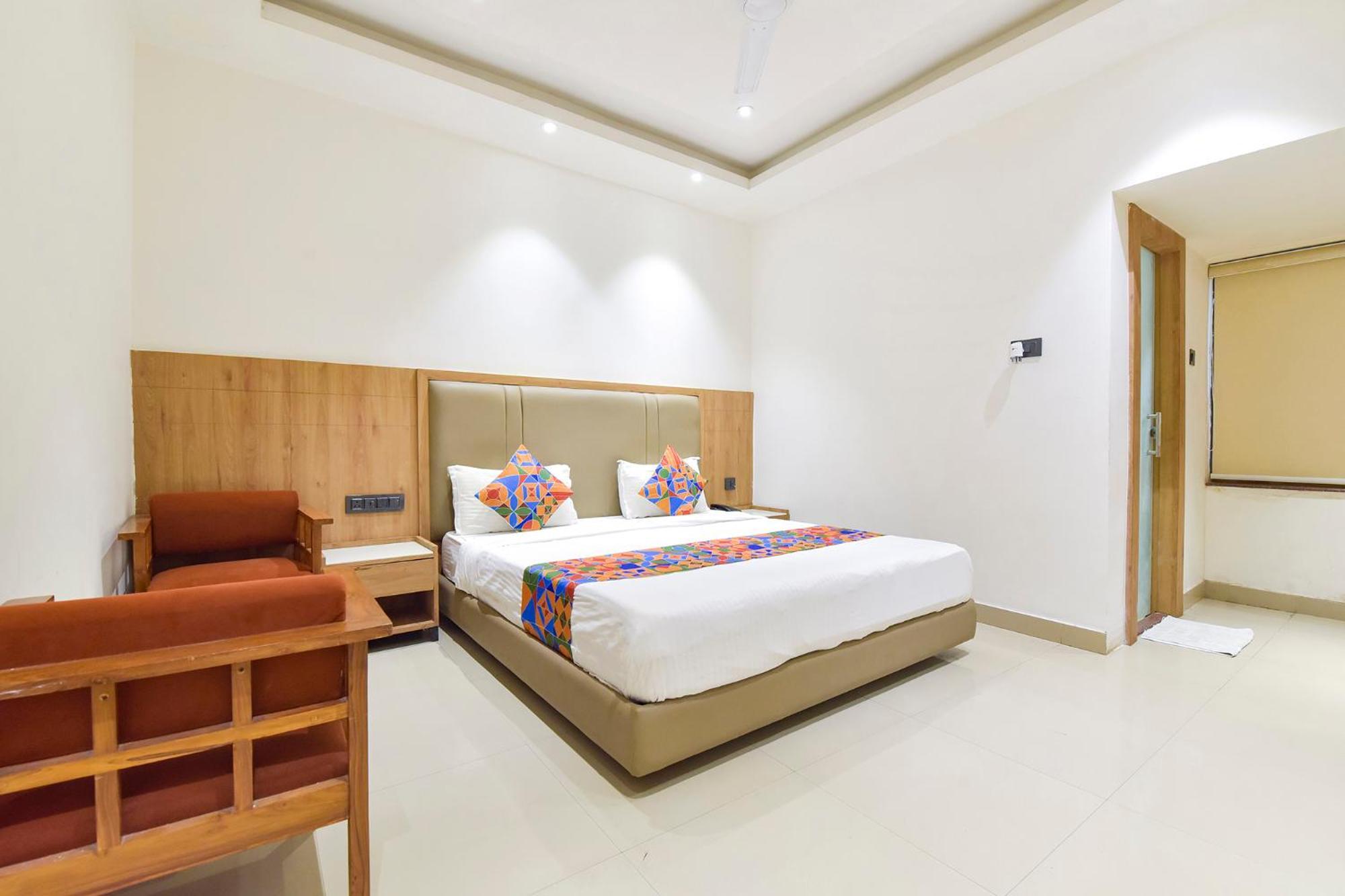 Fabhotel Prime Surya Jabalpur Exterior foto